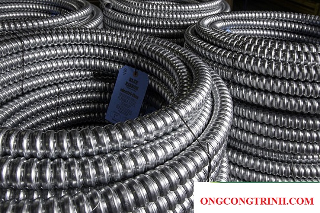 ống ruột gà lõi thép inox